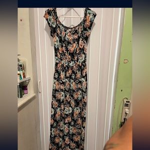 No Comment Size Large Shorts Jumper Floral